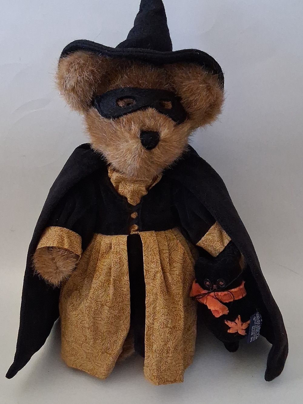 Boyds Bear In Witch Costume